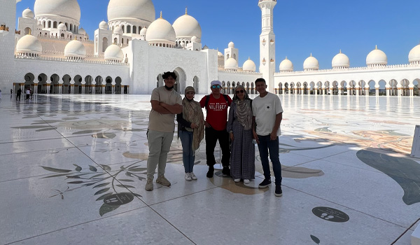 vamos a Dubai clientes